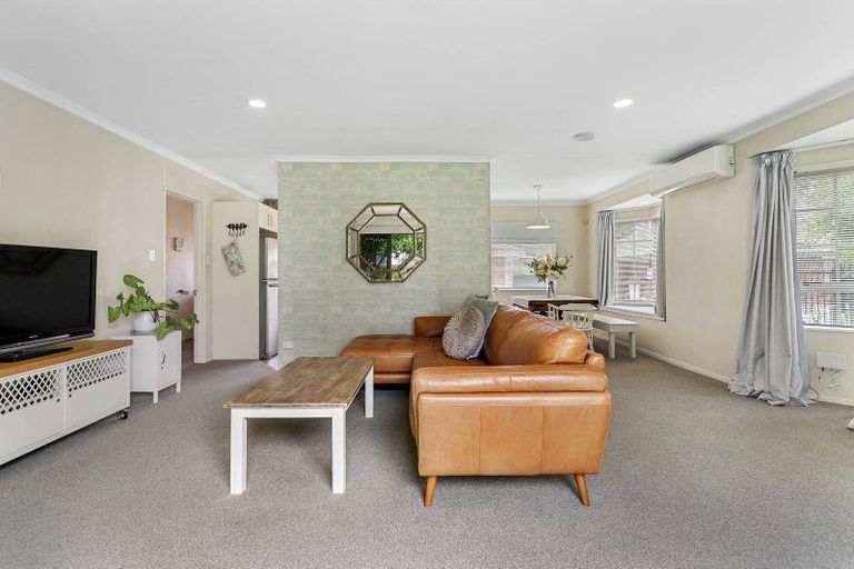 Photo of property in 21a Butterworth Avenue, Opaheke, Papakura, 2113