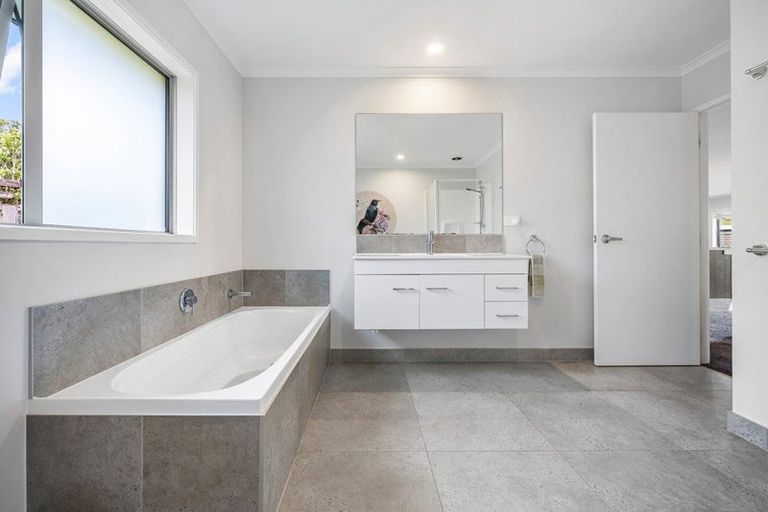 Photo of property in 28 Kahu Drive, Mangawhai, 0505