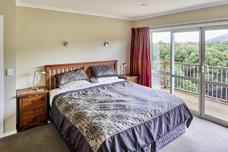 Photo of property in 19 Gray Street, Pukerua Bay, 5026