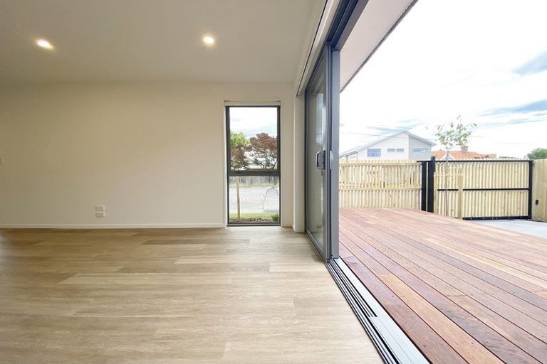 Photo of property in 1/20 Euston Street, Riccarton, Christchurch, 8041