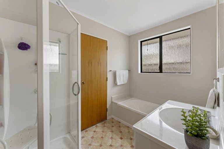 Photo of property in 1/147 Stokes Valley Road, Stokes Valley, Lower Hutt, 5019