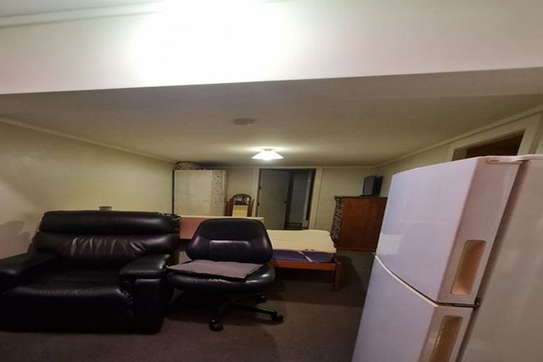 Photo of property in 49 Heriot Row, North Dunedin, Dunedin, 9016