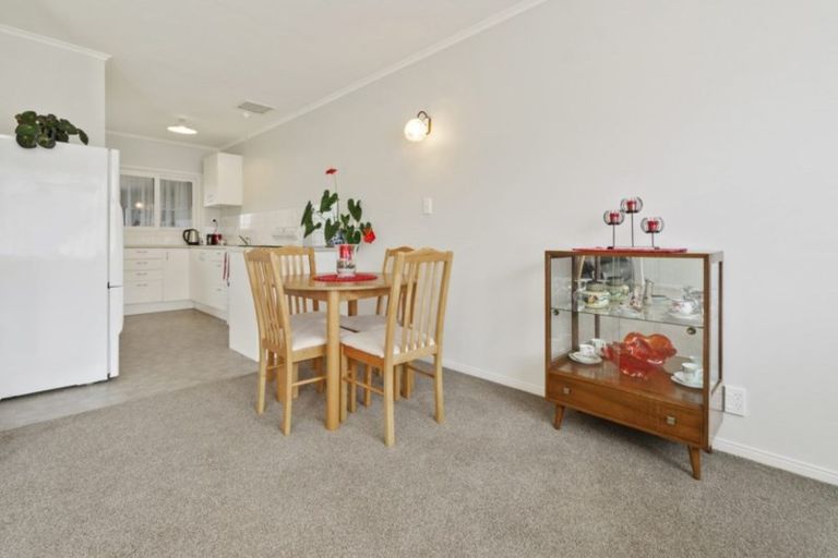 Photo of property in 4/41 Wood Street, Papakura, 2110