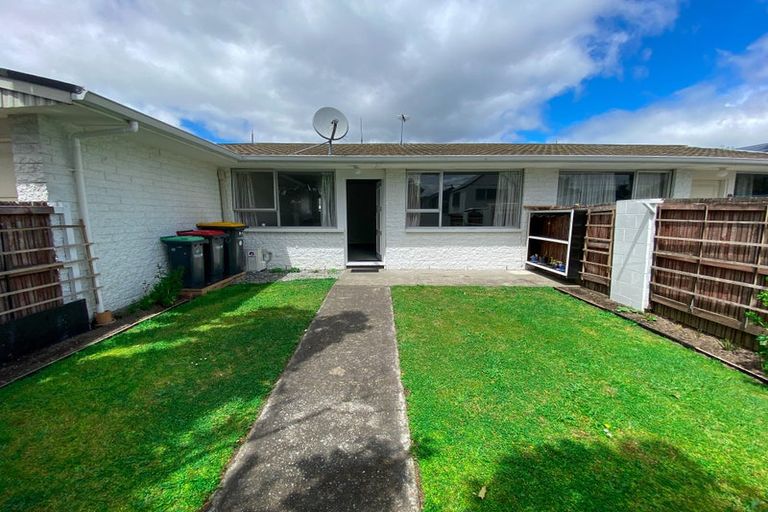 Photo of property in 2/574 Hereford Street, Linwood, Christchurch, 8011