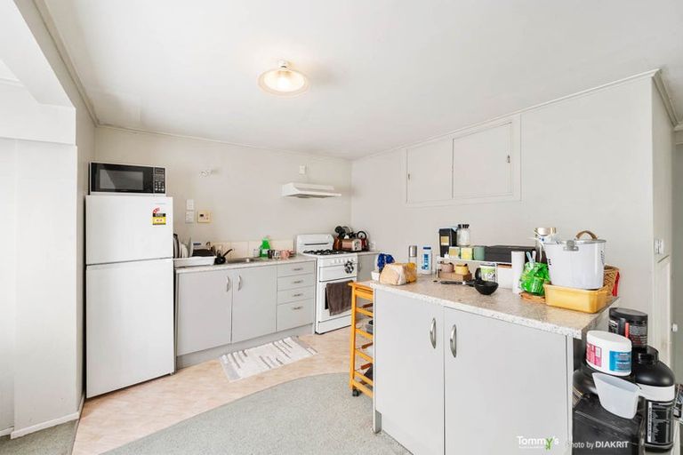 Photo of property in 120 Tinakori Road, Thorndon, Wellington, 6011