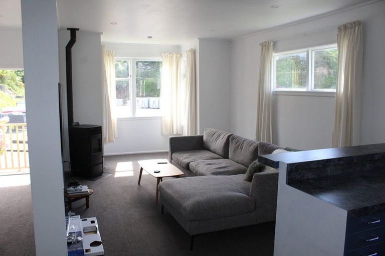 Photo of property in 102 Glen Road, The Glen, Dunedin, 9011