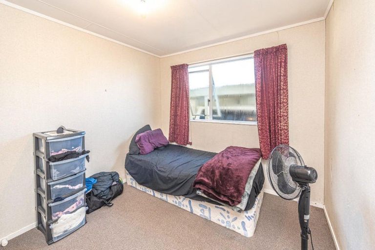Photo of property in 90a Karaka Street, Castlecliff, Whanganui, 4501