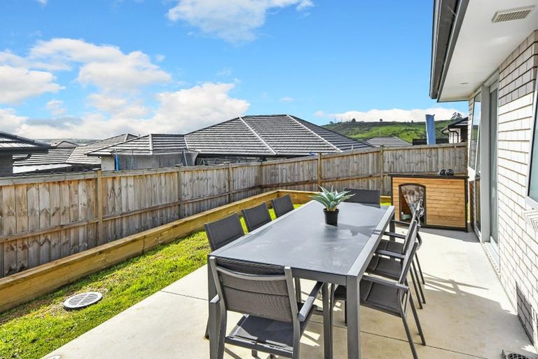 Photo of property in 127 Hitchen Road, Pokeno, 2402