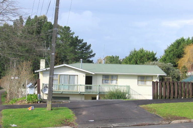 Photo of property in 24 Acacia Crescent, Glenview, Hamilton, 3206