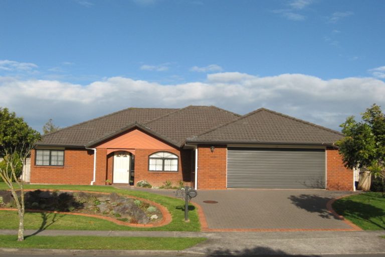 Photo of property in 39 Tington Avenue, Wattle Downs, Auckland, 2103