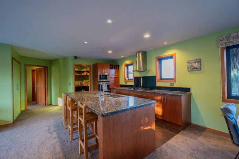 Photo of property in 330 Sinclair Road, Te Anau, 9679