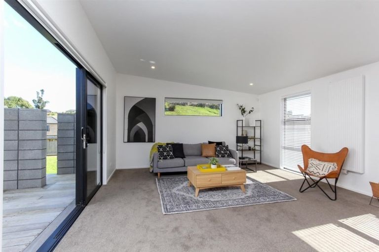 Photo of property in 41 Cyrus Street, Whalers Gate, New Plymouth, 4310