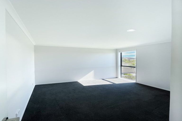 Photo of property in 13 Carrs Road, Wigram, Christchurch, 8025