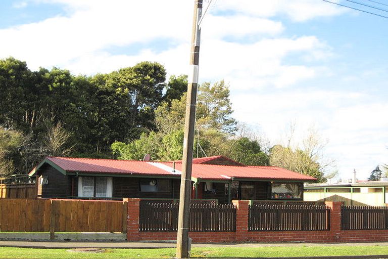 Photo of property in 34 Wanganui Road, Marton, 4710