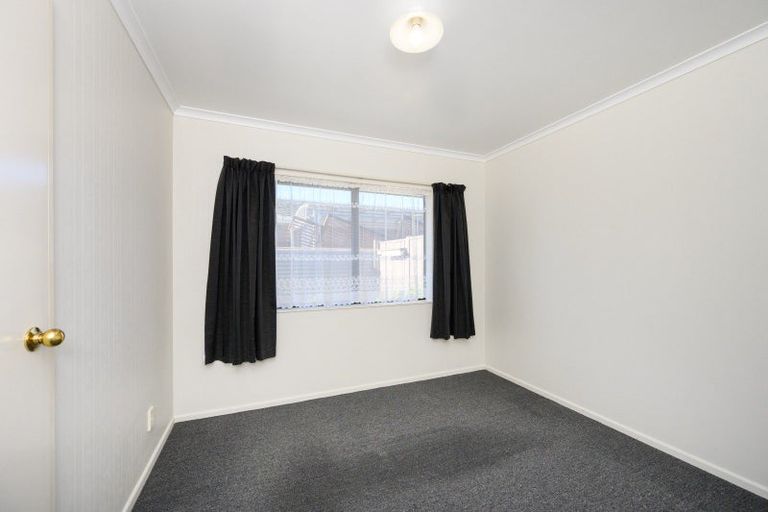Photo of property in 714 Pioneer Highway, Takaro, Palmerston North, 4412