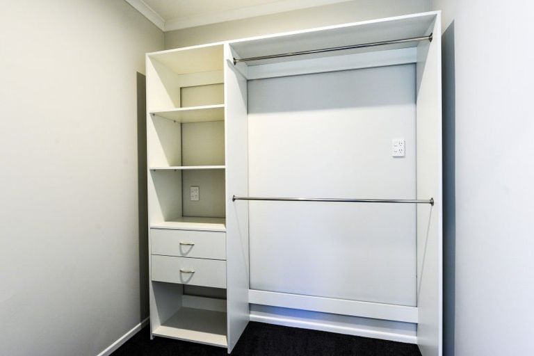 Photo of property in 32 Northolt Road, Fairview Downs, Hamilton, 3214