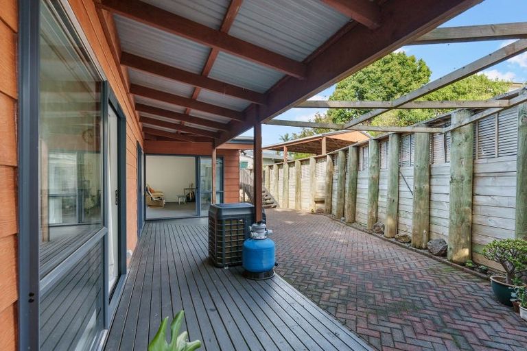 Photo of property in 161a Don Buck Road, Massey, Auckland, 0614