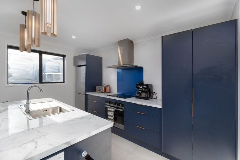 Photo of property in 35 Aratapu Street, Waitara, 4320