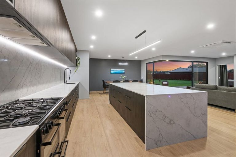 Photo of property in 8 Crawford Close, Amberley, 7410