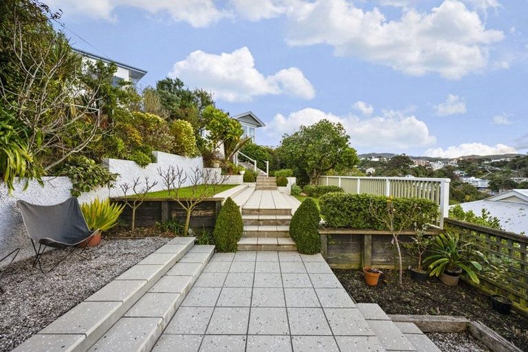 Photo of property in 9 Boundary Road, Kelburn, Wellington, 6012