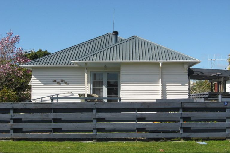 Photo of property in 8 Matai Street, Edgecumbe, 3120