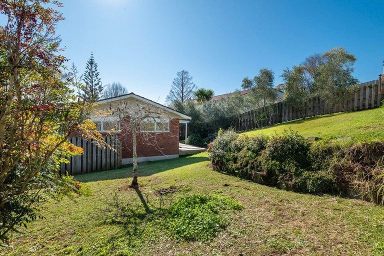 Photo of property in 80 Glencoe Road, Browns Bay, Auckland, 0630