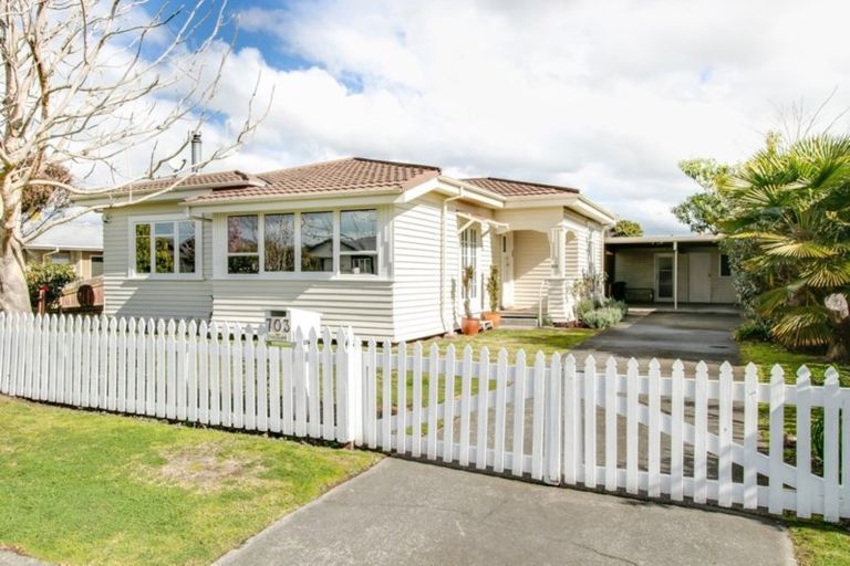 Photo of property in 703 Ellison Road, Parkvale, Hastings, 4122
