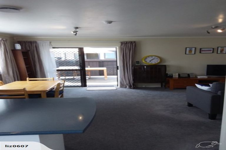 Photo of property in 4c Oak Avenue, Nawton, Hamilton, 3200