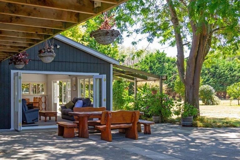 Photo of property in 1579 State Highway 53, Martinborough, 5783