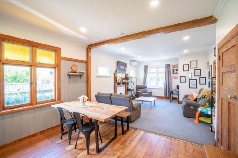 Photo of property in 26 Knowles Street, Terrace End, Palmerston North, 4410