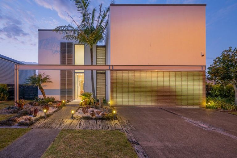 Photo of property in 17 Kupe Drive, Whitianga, 3510