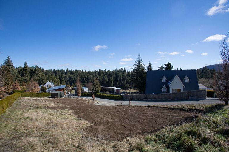 Photo of property in 18a Murray Place, Lake Tekapo, 7999