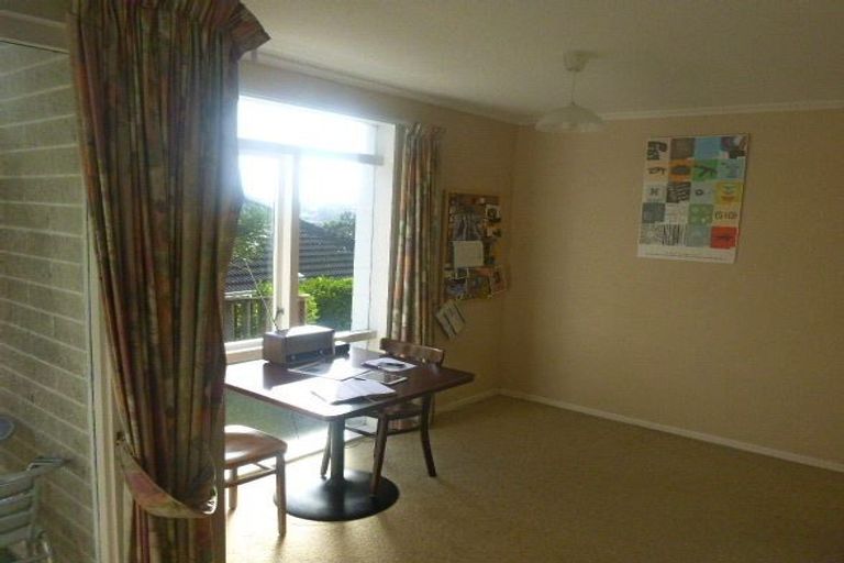 Photo of property in 8d Motueka Street, Ngaio, Wellington, 6035