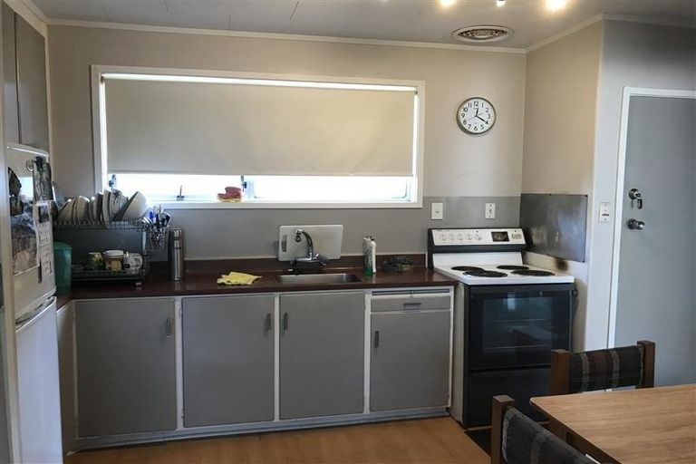 Photo of property in 3/63 Willerton Avenue, New Lynn, Auckland, 0600