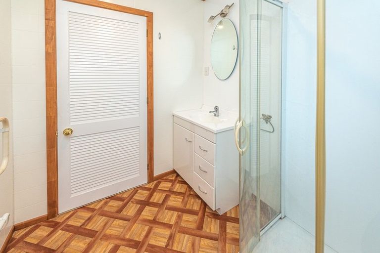 Photo of property in 3 Moore Avenue, Tawhero, Whanganui, 4501