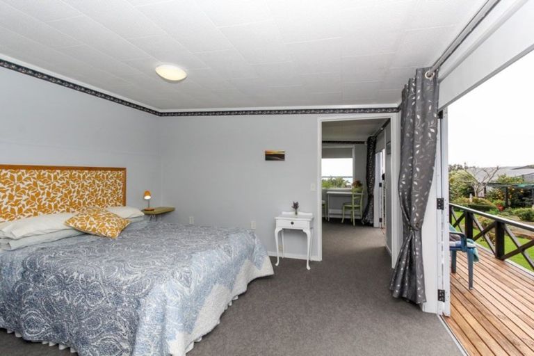 Photo of property in 84 Whiteley Street, Moturoa, New Plymouth, 4310