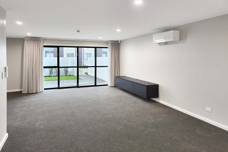 Photo of property in 3/157g Waterloo Road, Hutt Central, Lower Hutt, 5010