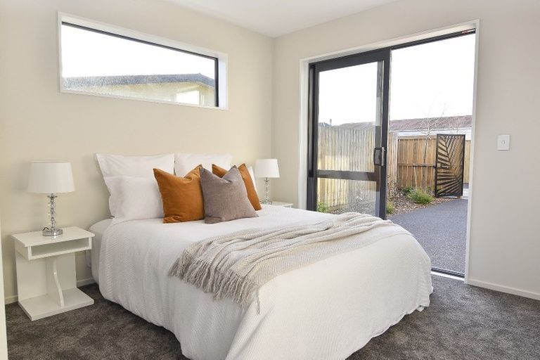 Photo of property in 4/14 Cotswold Avenue, Bishopdale, Christchurch, 8053