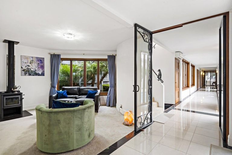 Photo of property in 13 Clifton Road, Hauraki, Auckland, 0622