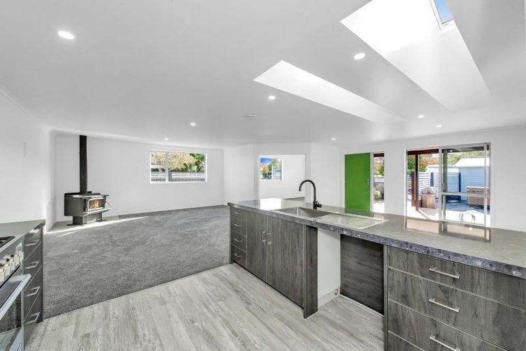 Photo of property in 66 North Terrace, Darfield, 7510