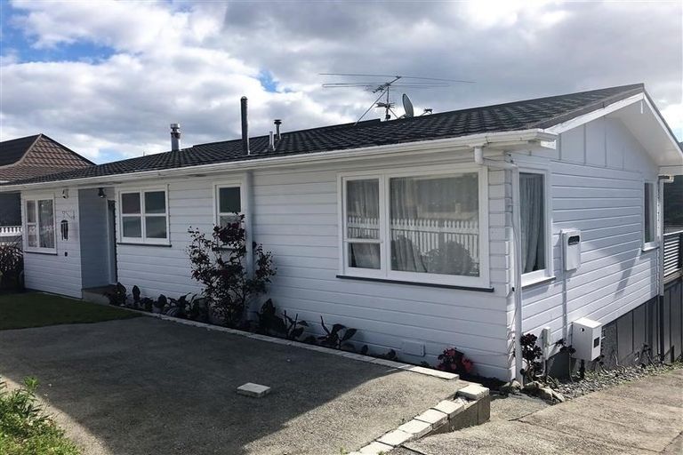 Photo of property in 115 Major Drive, Kelson, Lower Hutt, 5010