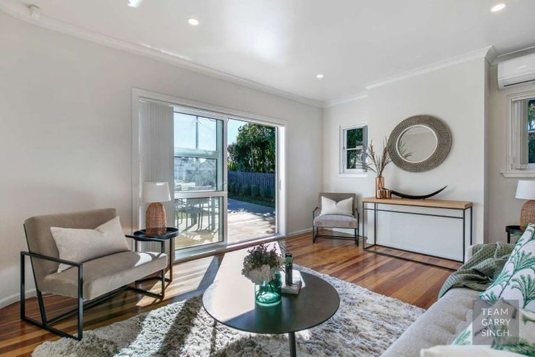 Photo of property in 9 Ballance Avenue, Papatoetoe, Auckland, 2104