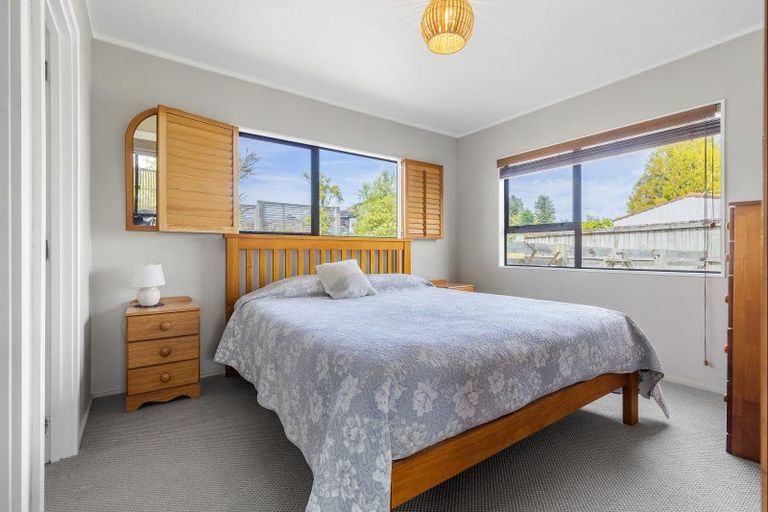 Photo of property in 2 Parekaawa Drive, Motuoapa, Turangi, 3382