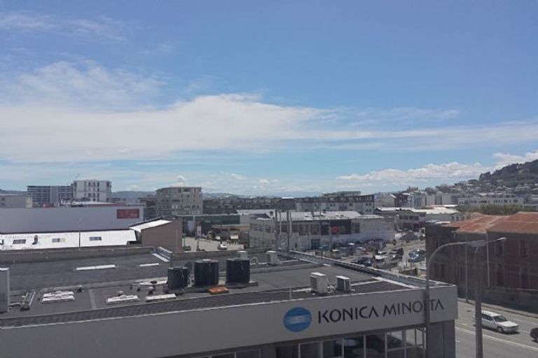 Photo of property in Cube Apartments, 5h/242 Taranaki Street, Mount Cook, Wellington, 6011