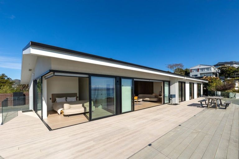 Photo of property in 82 Princes Drive, Britannia Heights, Nelson, 7010