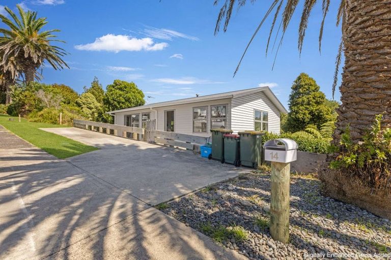 Photo of property in 14 Nevada Drive, Merrilands, New Plymouth, 4312