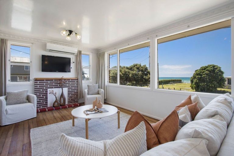 Photo of property in 2 Hillary Street, Waihi Beach, 3611