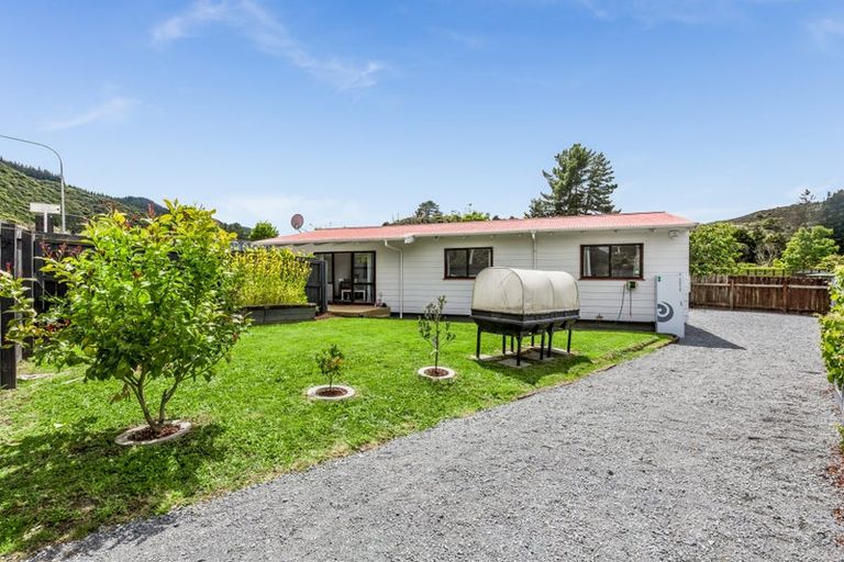 Photo of property in 176 Akatarawa Road, Birchville, Upper Hutt, 5018