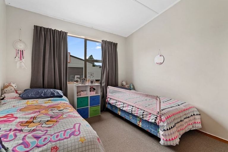 Photo of property in 20 Wishart Crescent, Cromwell, 9310