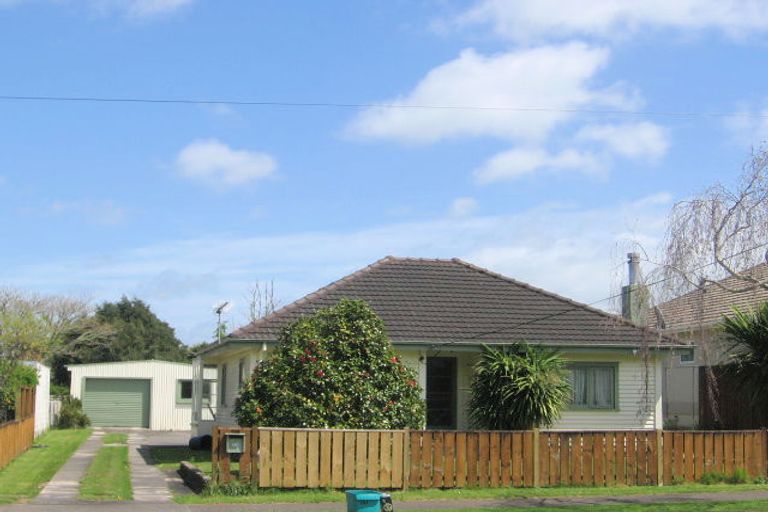 Photo of property in 151 Studholme Street, Morrinsville, 3300